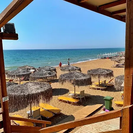 Ammos Luxury Lejlighed *