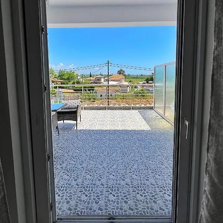 Ammos Luxury アパート *