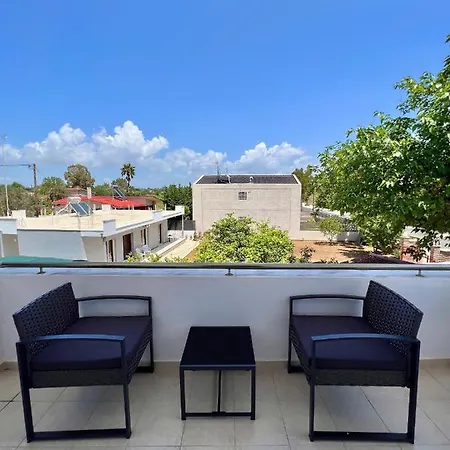 Ammos Luxury Apartment *
